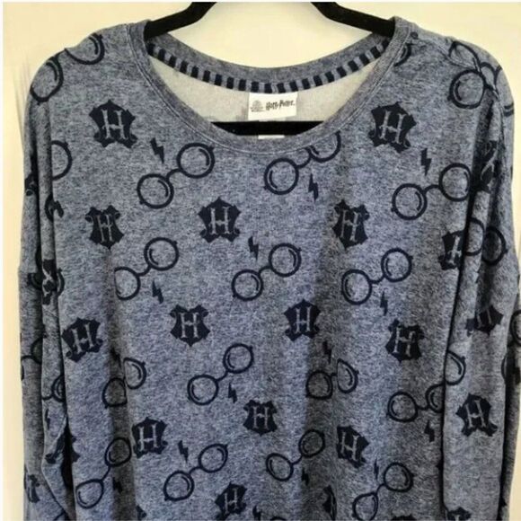 Wizarding World Harry Potter Navy Blue Long Sleeve Sleep Shirt Size Medium - Picture 2 of 3